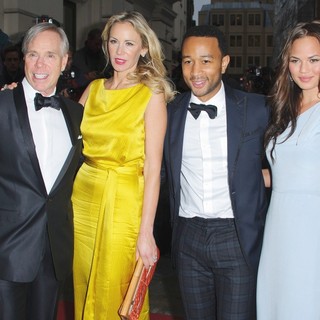 John Legend in GQ Men of The Year Awards 2011 - Arrivals - hilfiger-legend-teigen-gq-men-of-the-year-awards-2011-01