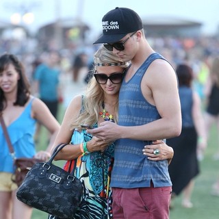 Paris Hilton, River Viiperi in The 2013 Coachella Valley Music and Arts Festival - Week 1 Day 1