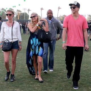 Nicky Hilton in The 2013 Coachella Valley Music and Arts Festival - Week 1 Day 3 - hilton-viiperi-2013-coachella-valley-music-and-arts-festival-19