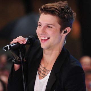 Ryan Follese, Hot Chelle Rae in Hot Chelle Rae Perform at The Toyota Concert Series on The Today Show