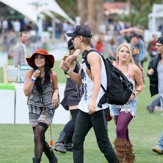 Austin Butler in Celebrities at The 2012 Coachella Valley Music and Arts Festival - Day 1 - hudgens-butler-2012-coachella-day-1-02