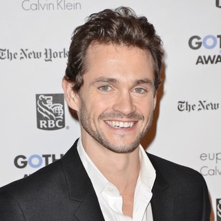 Hugh Dancy in Gotham Awards 2011 - Arrivals - hugh-dancy-gotham-awards-2011-02