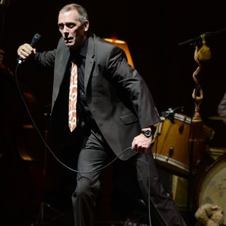 Hugh Laurie Performing on Stage at Hammersmith Apollo