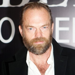 Hugo Weaving in Russian Premiere of The Wolfman - hugo-weaving-russian-premiere-the-wolfman-01