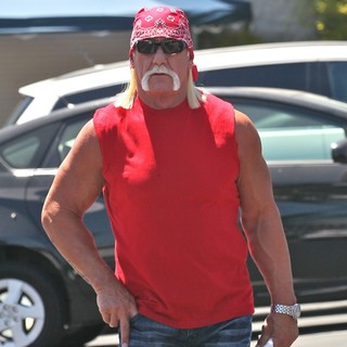 Hulk Hogan Filming A Commercial