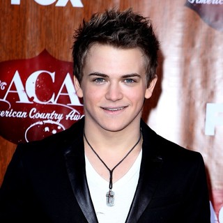 Hunter Hayes in 2011 American Country Awards - Arrivals