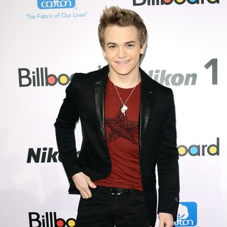Hunter Hayes in 2012 Billboard Women in Music Luncheon - Arrivals