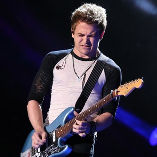Hunter Hayes in The 2013 CMA Music Festival - Day 2 - hunter-hayes-2013-cma-music-festival-04