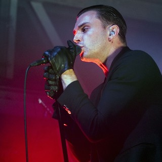 Hurts Playing A Headline Gig - hurts-playing-a-headline-gig-02