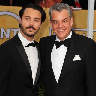 Danny Huston in 19th Annual Screen Actors Guild Awards - Arrivals - huston-19th-annual-screen-actors-guild-awards-02