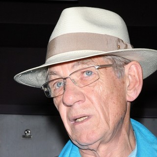 Ian McKellen in Screening of The Prisoner - ian-mckellen-screening-the-prisoner-01