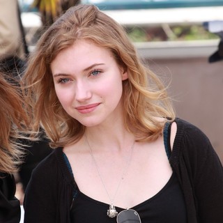 Imogen Poots in 2010 Cannes International Film Festival - Day 3 - Chatroom Photocall - imogen-poots-2010-cannes-international-film-festival-01