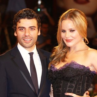 Oscar Isaac, Abbie Cornish in The 68th Venice Film Festival - Day 2 - W.E. - Red Carpet