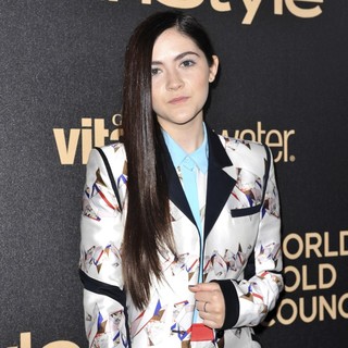 Isabelle Fuhrman in Miss Golden Globe 2013 Party Hosted by The HFPA and InStyle - isabelle-fuhrman-miss-golden-globe-2013-party-02