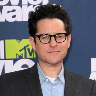 J.J. Abrams in 2011 MTV Movie Awards - Arrivals