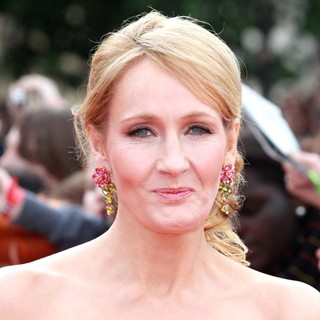 J.K. Rowling in Harry Potter and the Deathly Hallows Part II World Film Premiere - Arrivals