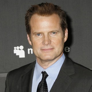 Jack Coleman in Heroes Countdown to The Premiere - jack-coleman-countdown-premiere-heroes-01