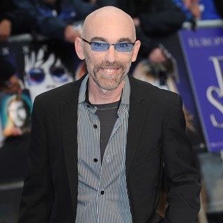 UK Premiere of Dark Shadows - Arrivals