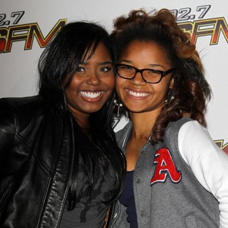 Shar Jackson, Cassie Jackson in 102.7 KIIS FM's Jingle Ball 2011 - Arrivals