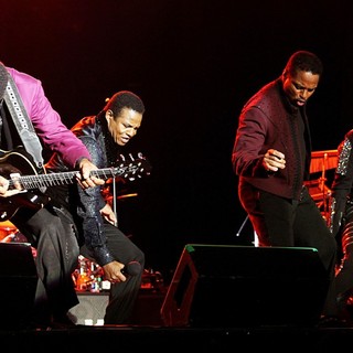 Tito Jackson, Jackie Jackson, Marlon Jackson, Jermaine Jackson in The 34th Annual Seaside Summer Concert