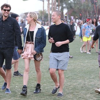 Joshua Jackson in The 2013 Coachella Valley Music and Arts Festival - Week 1 Day 3 - jackson-kruger-2013-coachella-valley-music-and-arts-festival-15