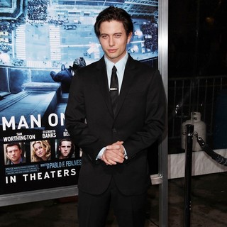 Jackson Rathbone in Premiere of Man on a Ledge