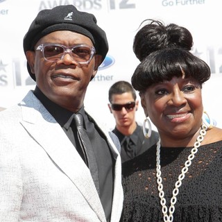 Samuel L. Jackson, LaTanya Richardson in The BET Awards 2012 - Arrivals