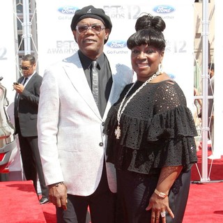 Samuel L. Jackson, LaTanya Richardson in The BET Awards 2012 - Arrivals