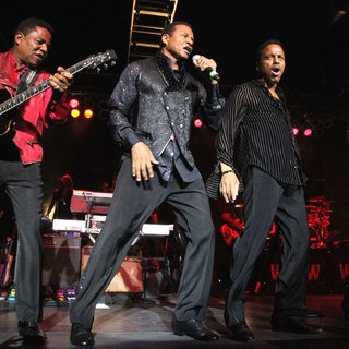 Tito Jackson, Jackie Jackson, Marlon Jackson, Jermaine Jackson in The Jacksons Unity Tour 2012