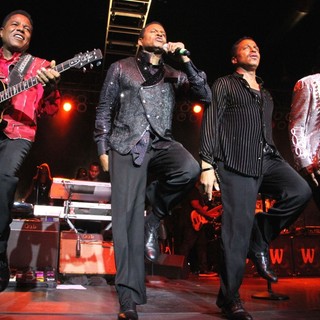 Tito Jackson, Jackie Jackson, Marlon Jackson, Jermaine Jackson in The Jacksons Unity Tour 2012