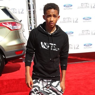 The BET Awards 2012 - Arrivals