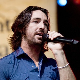 Jake Owen in The 2010 Chicago Country Music Festival - Day 2