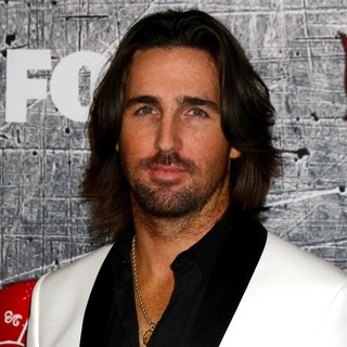 Jake Owen in 2012 American Country Awards - Arrivals