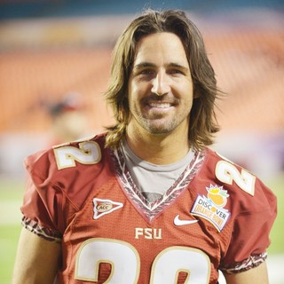 Jake Owen in 2013 Discover Orange Bowl Between The Florida State Seminoles and The Northern Illinois Huskies - jake-owen-2013-discover-orange-bowl-03