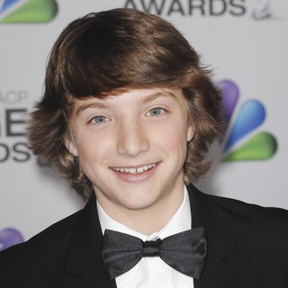 Jake Short in The 43rd Annual NAACP Awards - Arrivals