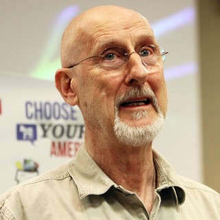 James Cromwell in Choose YOUR America Nonpartisan Campaign to Shine Light on Election 2012