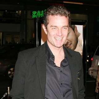 James Marsters in Premiere of P.S. I Love You - james-marsters-premiere-p-s-i-love-you-01
