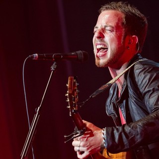 James Morrison in James Morrison Performing Live