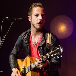 James Morrison Performing Live