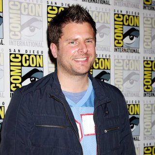 2011 Comic Con Convention - Day 1 - Arrivals