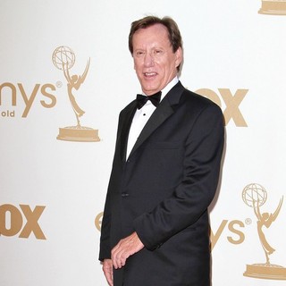 James Woods in The 63rd Primetime Emmy Awards - Arrivals - james-woods-63rd-primetime-emmy-awards-01