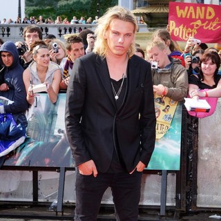 Jamie Campbell Bower in Harry Potter and the Deathly Hallows Part II World Film Premiere - Arrivals