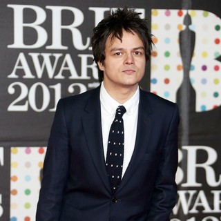 Jamie Cullum in The 2013 Brit Awards - Arrivals - jamie-cullum-2013-brit-awards-02