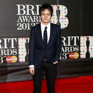 Jamie Cullum in The 2013 Brit Awards - Arrivals - jamie-cullum-2013-brit-awards-03