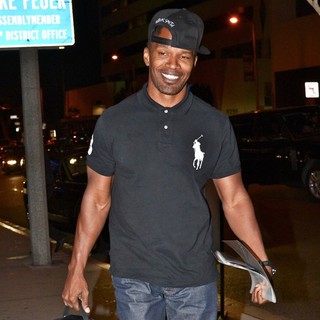 Jamie Foxx in Jamie Foxx Arrives at BOA Steakhouse