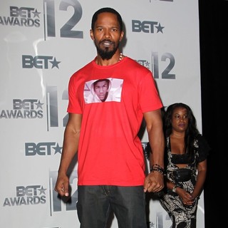 Jamie Foxx in The BET Awards 2012 - Press Room