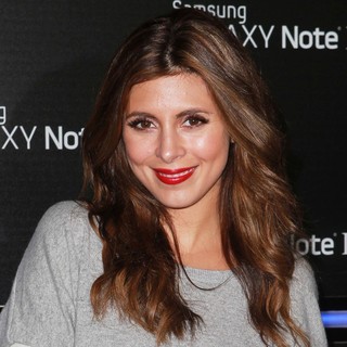 Jamie-Lynn Sigler in Samsung Mobile Launch Party for The New Samsung Galaxy Note II - Arrivals