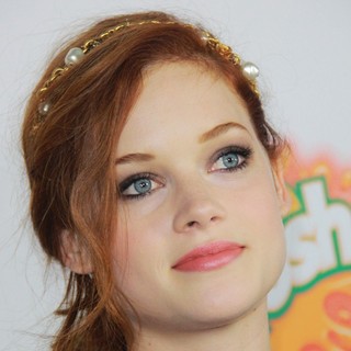 Jane Levy in The Premiere of Paramount Pictures' Fun Size - Arrivals - jane-levy-premiere-fun-size-03