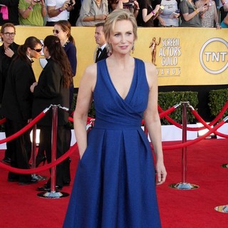 Jane Lynch in The 18th Annual Screen Actors Guild Awards - Arrivals