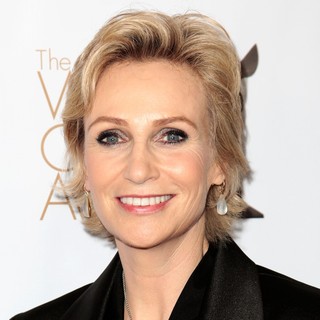 Jane Lynch in 2013 Writers Guild Awards - Arrivals